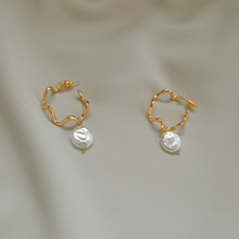 Load image into Gallery viewer, Galia Wavy Gold Hoop Studs with Coin Pearl Drop
