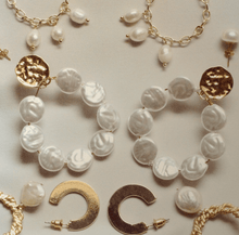 Load image into Gallery viewer, Klara Hammered Gold Studs with Coin Pearl Hoop
