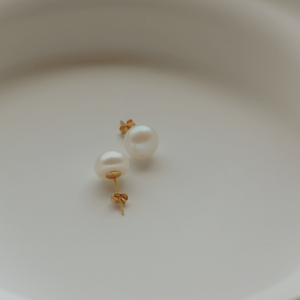 Splendore Pearl Gold-filled Studs