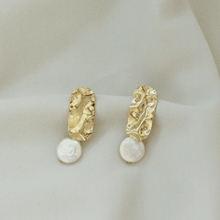 Load image into Gallery viewer, Sirius Gold Textured Disc Studs with Coin Pearl Drop
