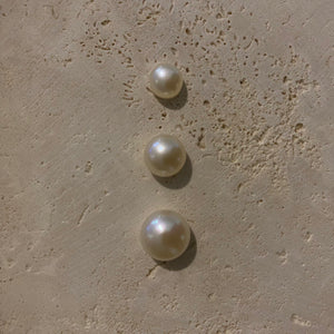 Splendore Pearl Silver Studs